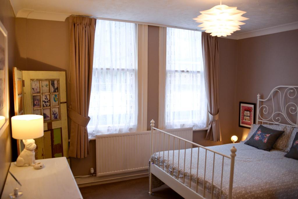 Queens Apartment Worthing Esterno foto