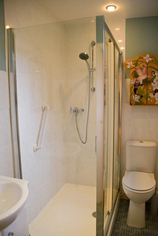 Queens Apartment Worthing Esterno foto